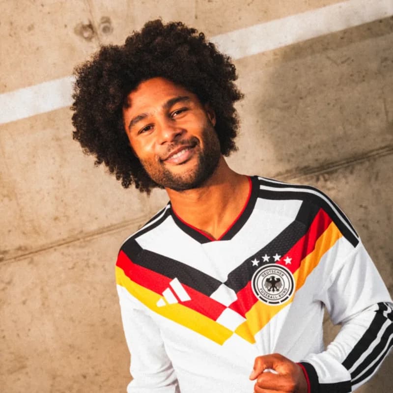 Maillot domicile Allemagne 2026 Adidas blanc - Comparez les prix des maillots Allemagne