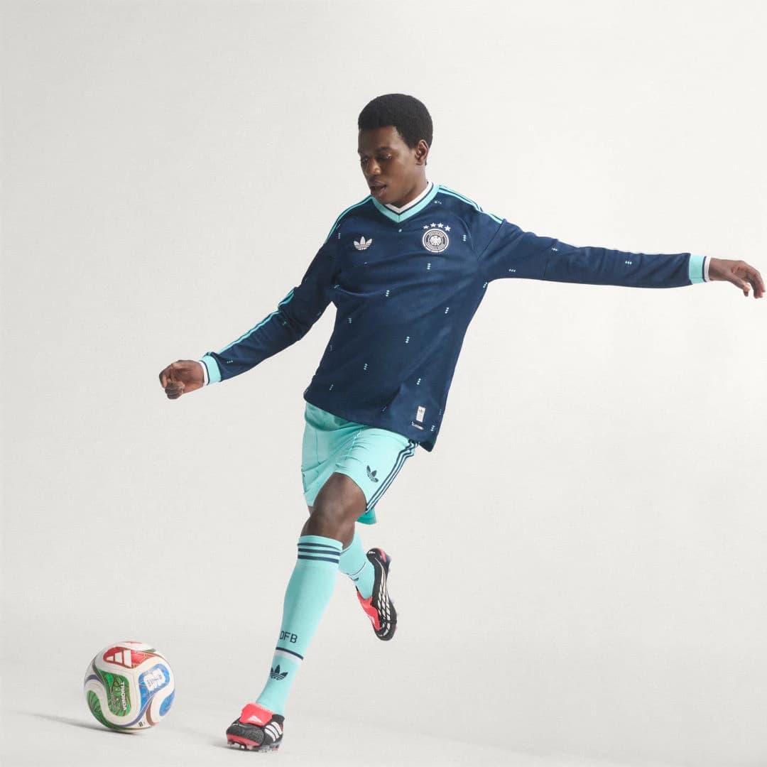 Adidas Maillot Allemagne Extérieur Authentique Manches Longues 2026